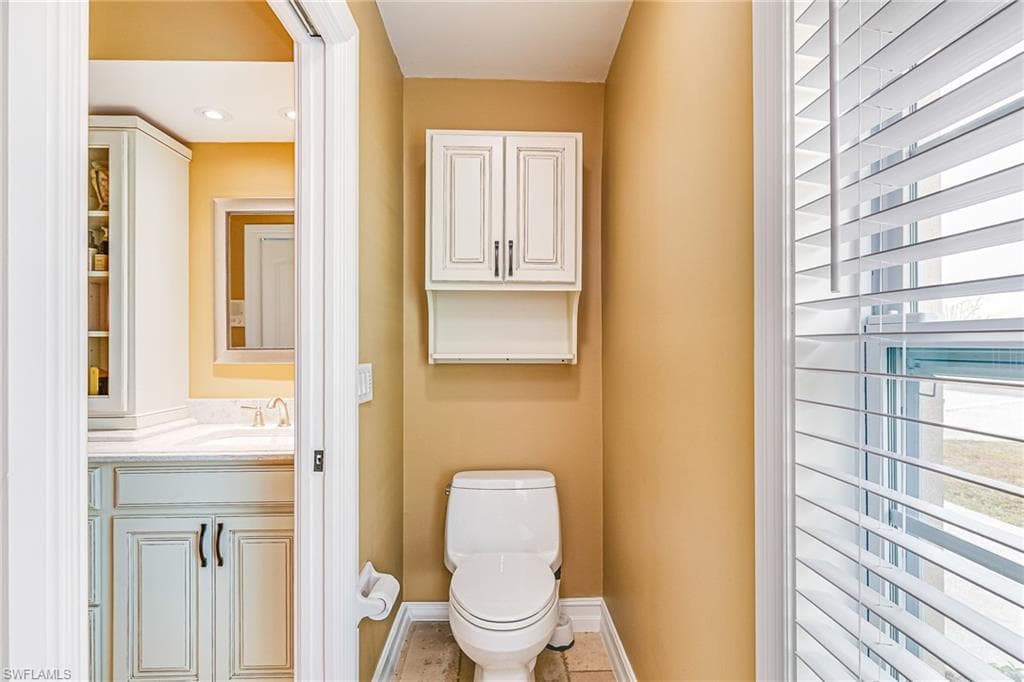 401 Candlewick CIR E-30