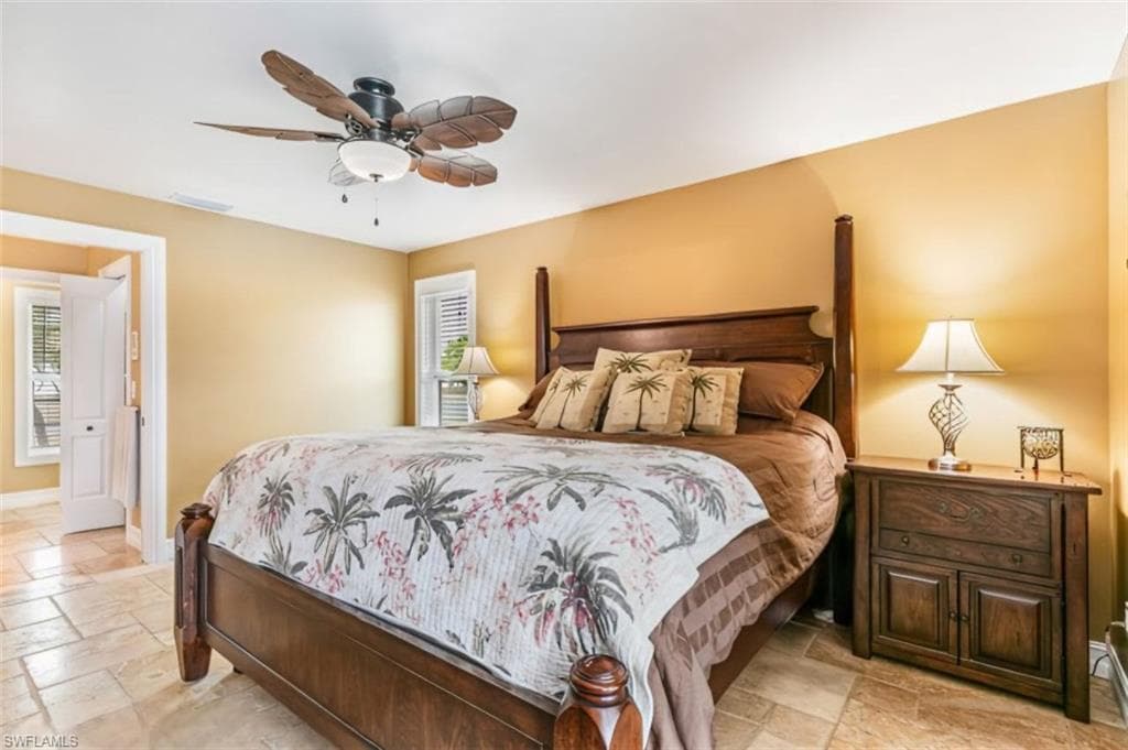 401 Candlewick CIR E-24