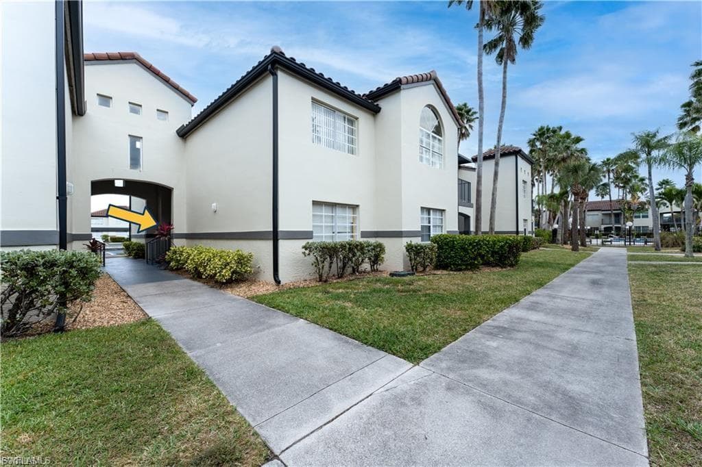 3421 Winkler AVE # 410, FORT MYERS FL 33916-1