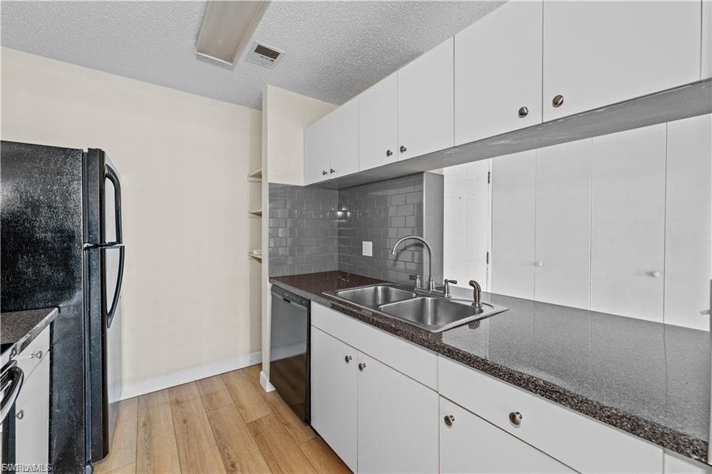 3421 Winkler AVE # 410, FORT MYERS FL 33916-12
