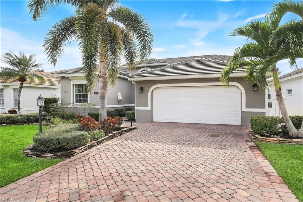 25551 Springtide CT, BONITA SPRINGS FL 34135-35