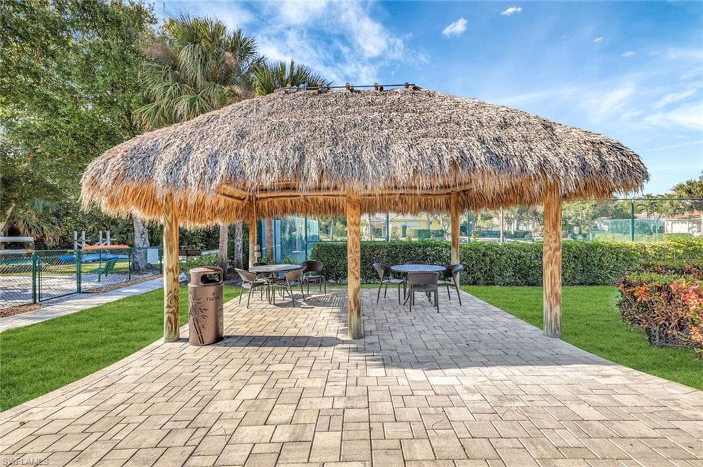 25551 Springtide CT, BONITA SPRINGS FL 34135-40