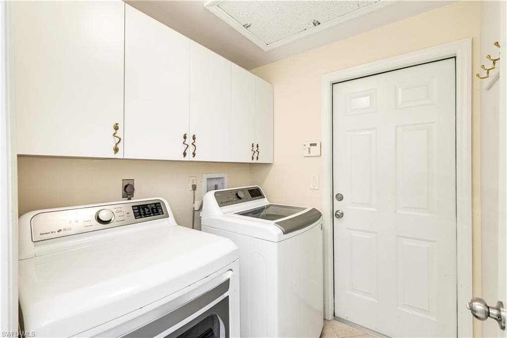 25551 Springtide CT, BONITA SPRINGS FL 34135-18