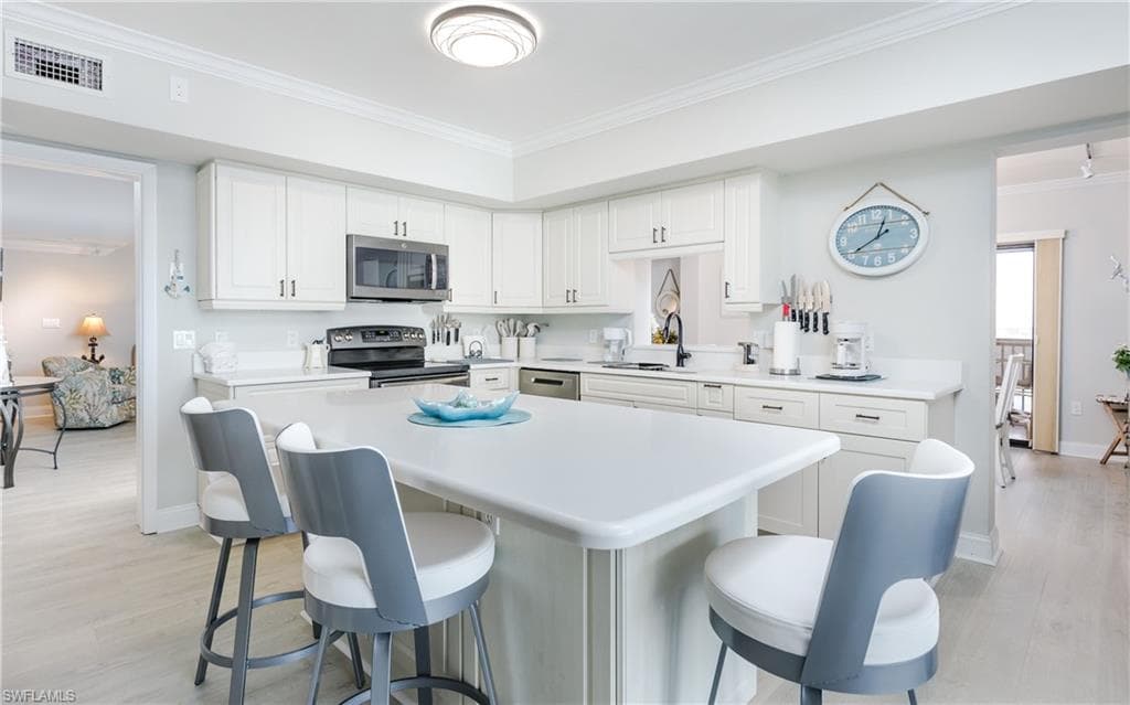 1910 Virginia AVE # 903, FORT MYERS FL 33901-13