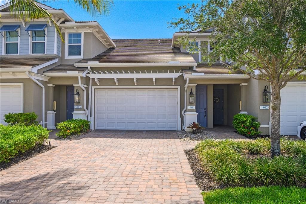 2311 Sawyers Hill RD # 806, NAPLES FL 34120-26