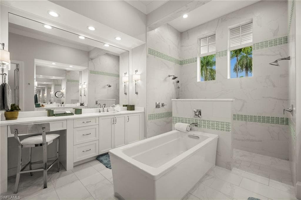 784 Anderson DR, NAPLES FL 34103-22