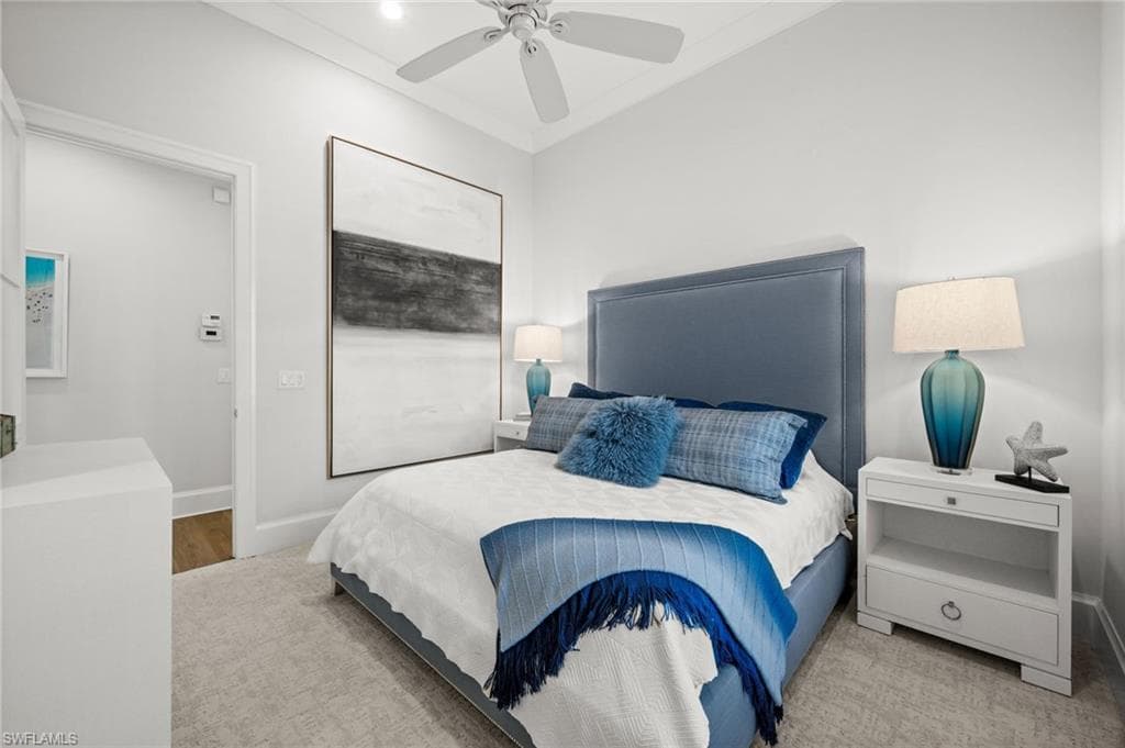 784 Anderson DR, NAPLES FL 34103-29