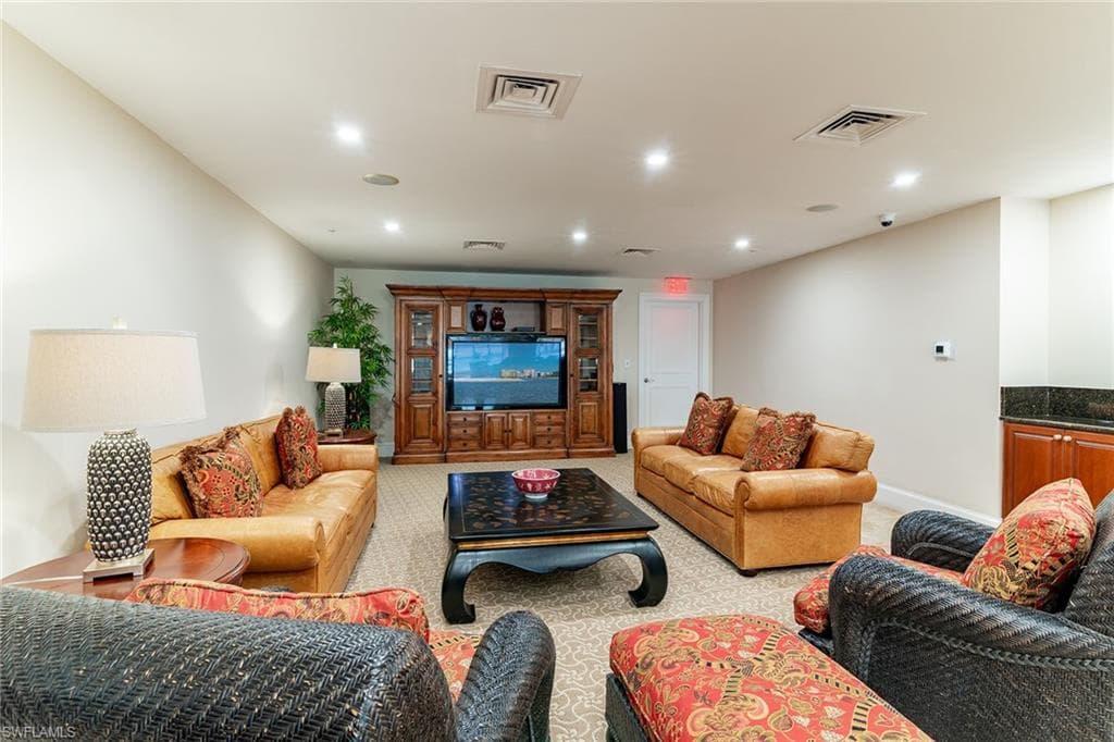 980 Cape Marco DR # 508, MARCO ISLAND FL 34145-39