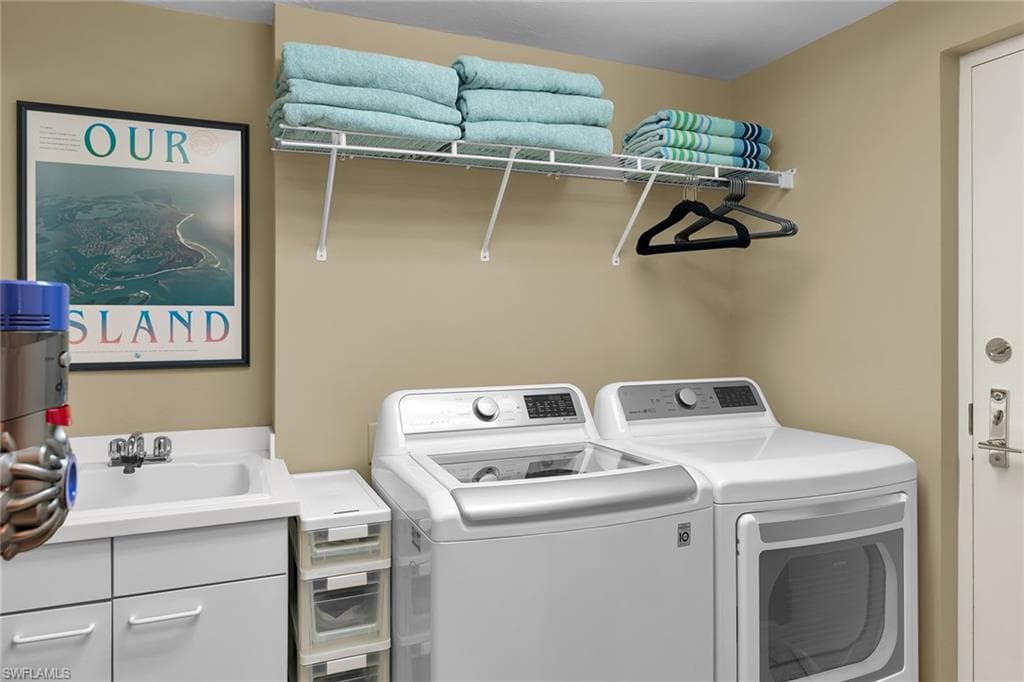 980 Cape Marco DR # 508, MARCO ISLAND FL 34145-30
