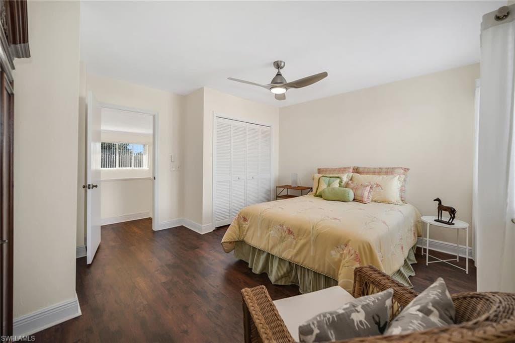 466 Bristle Cone LN # 34, NAPLES FL 34113-22