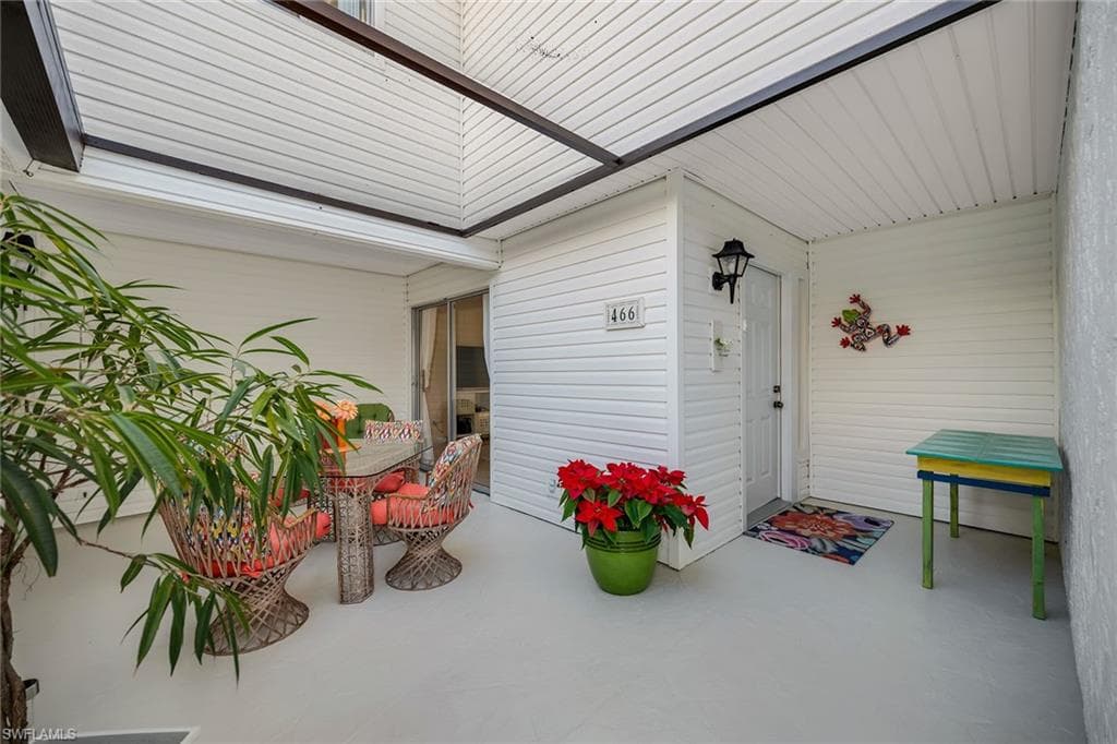 466 Bristle Cone LN # 34, NAPLES FL 34113-11