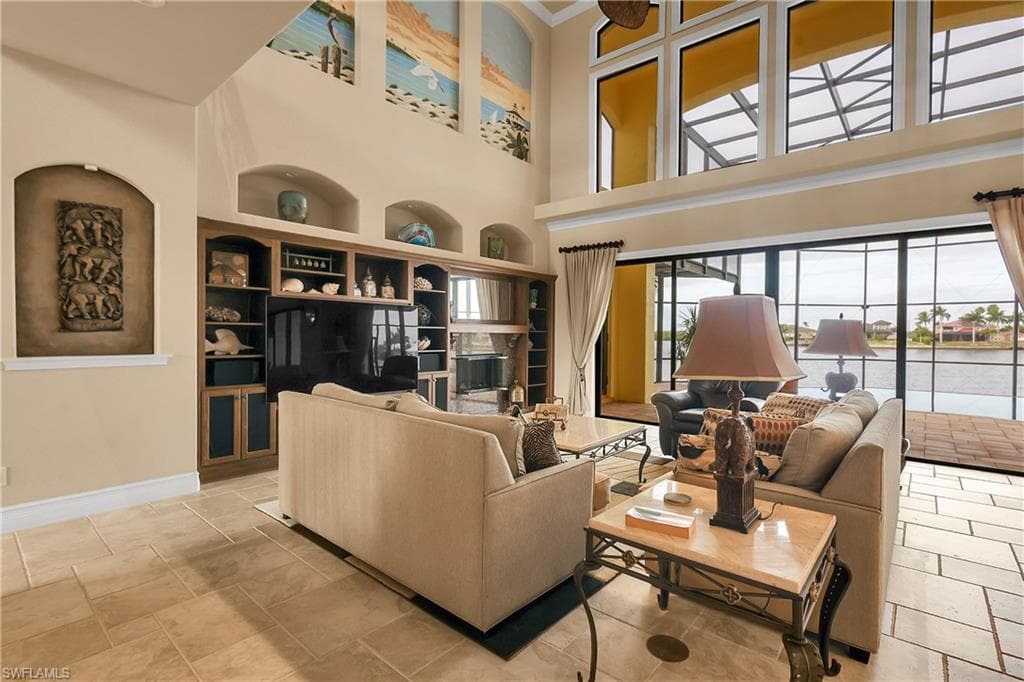 879 W Cape Estates CIR, CAPE CORAL FL 33993-10