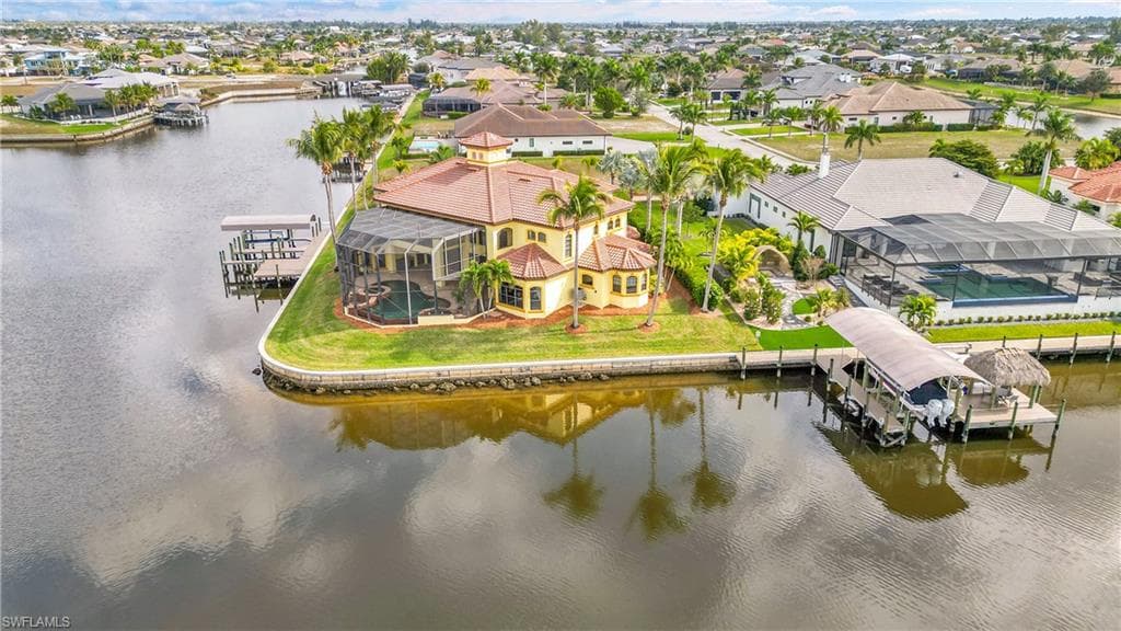 879 W Cape Estates CIR, CAPE CORAL FL 33993-39