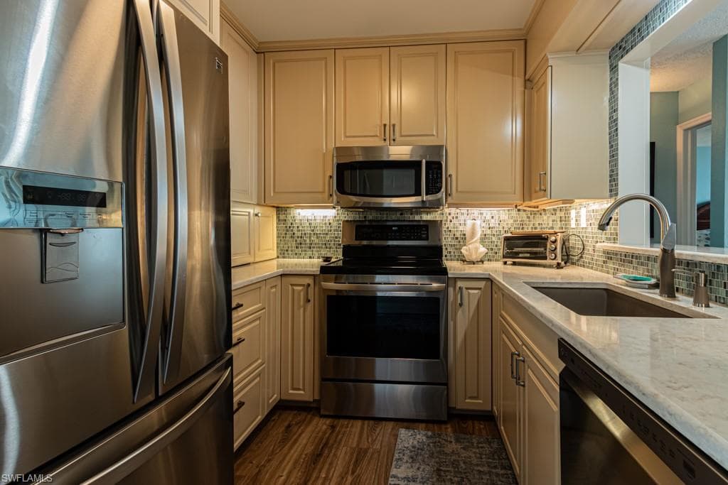 4895 Bonita Beach RD 204-11