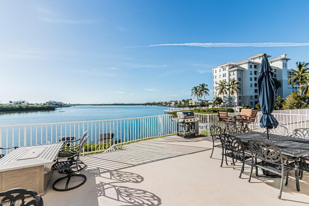 4895 Bonita Beach RD 204-31
