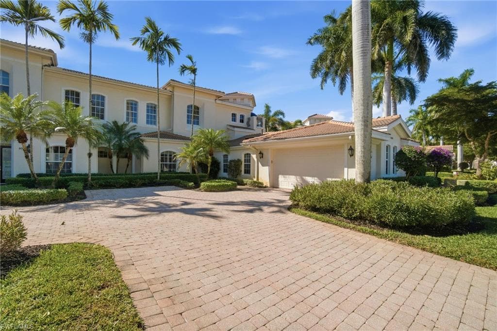 15520 Monterosso LN # 102, NAPLES FL 34110-25