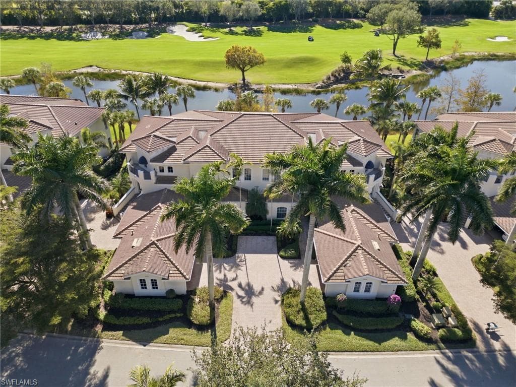 15520 Monterosso LN # 102, NAPLES FL 34110-27