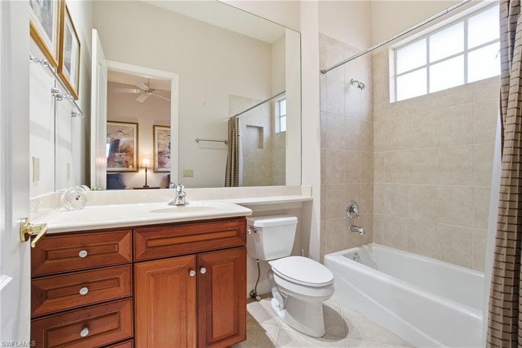 15520 Monterosso LN # 102, NAPLES FL 34110-20