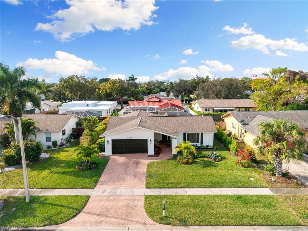 1196 Westlake BLVD, NAPLES FL 34103-41