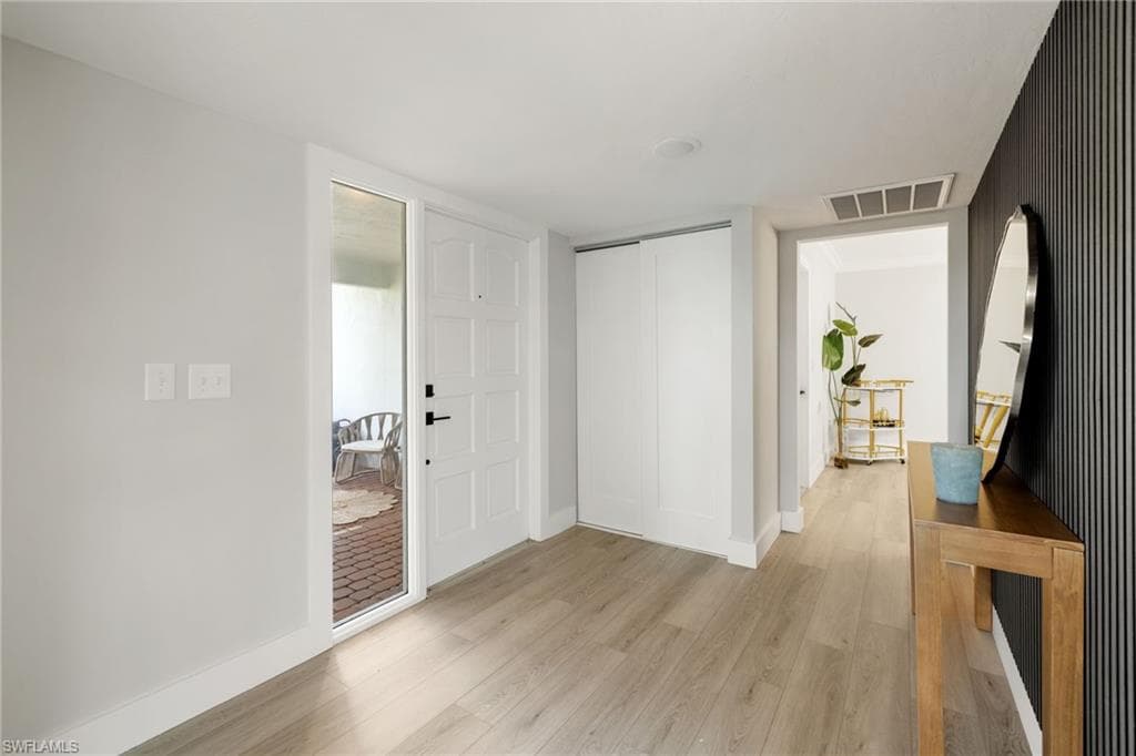 1196 Westlake BLVD, NAPLES FL 34103-47