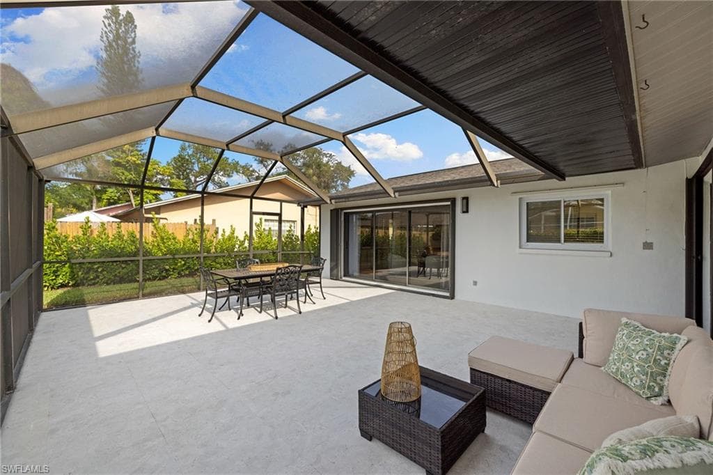 1196 Westlake BLVD, NAPLES FL 34103-34