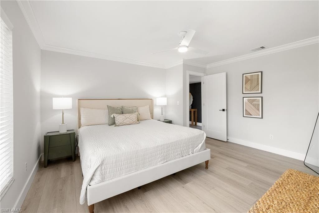 1196 Westlake BLVD, NAPLES FL 34103-20