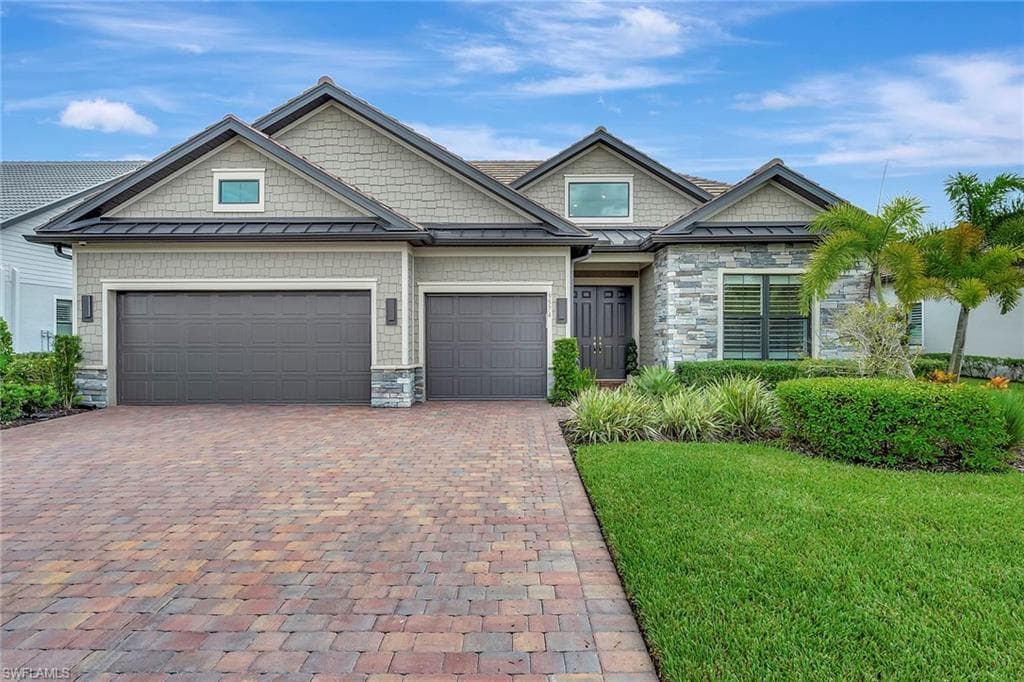 9574 Everglades DR-45