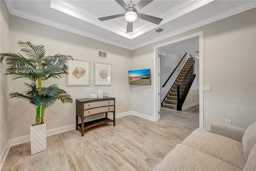 9574 Everglades DR-29