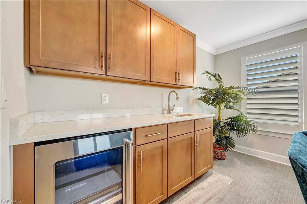9574 Everglades DR-39