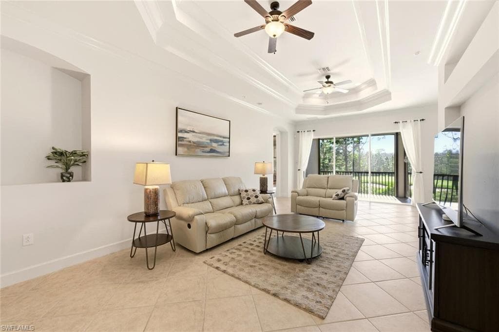 10351 Glastonbury CIR 202-12
