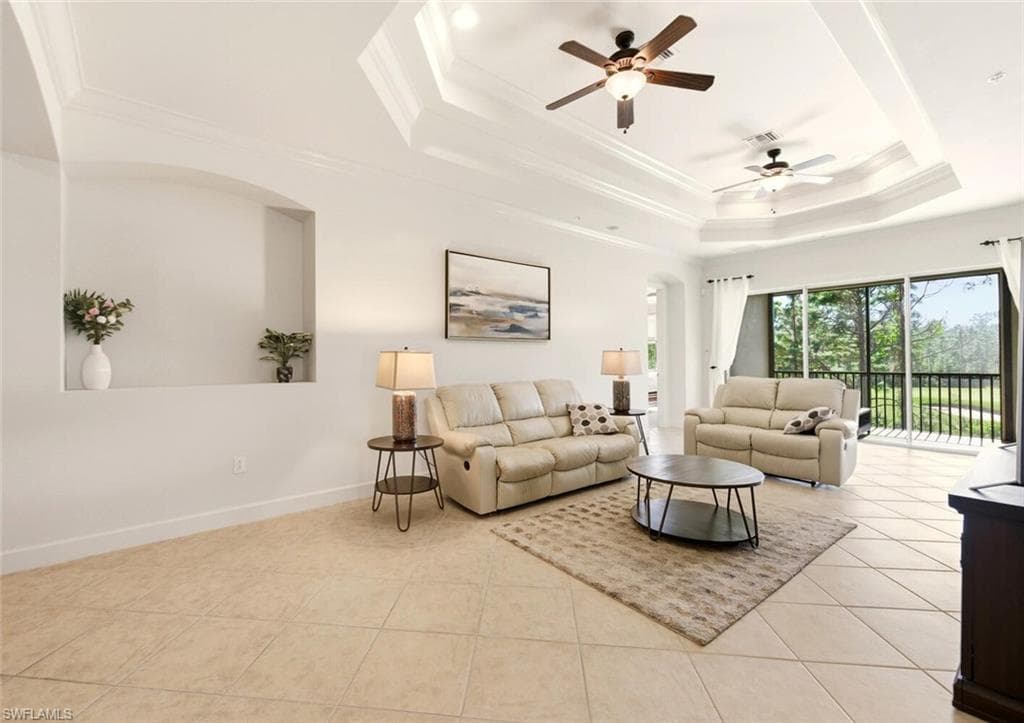 10351 Glastonbury CIR 202-13
