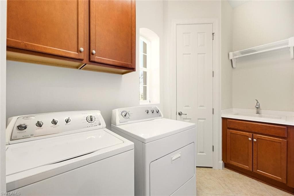 10351 Glastonbury CIR 202-24