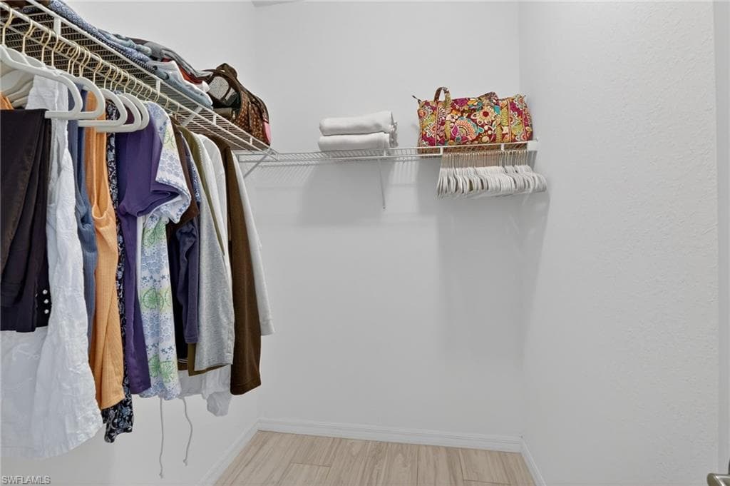 3535 Dandolo CIR-25