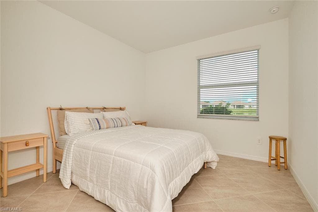 16145 Rosemallow LN-16