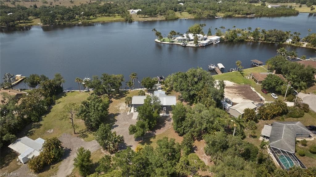 2212 River Pine DR, FORT MYERS FL 33905-2