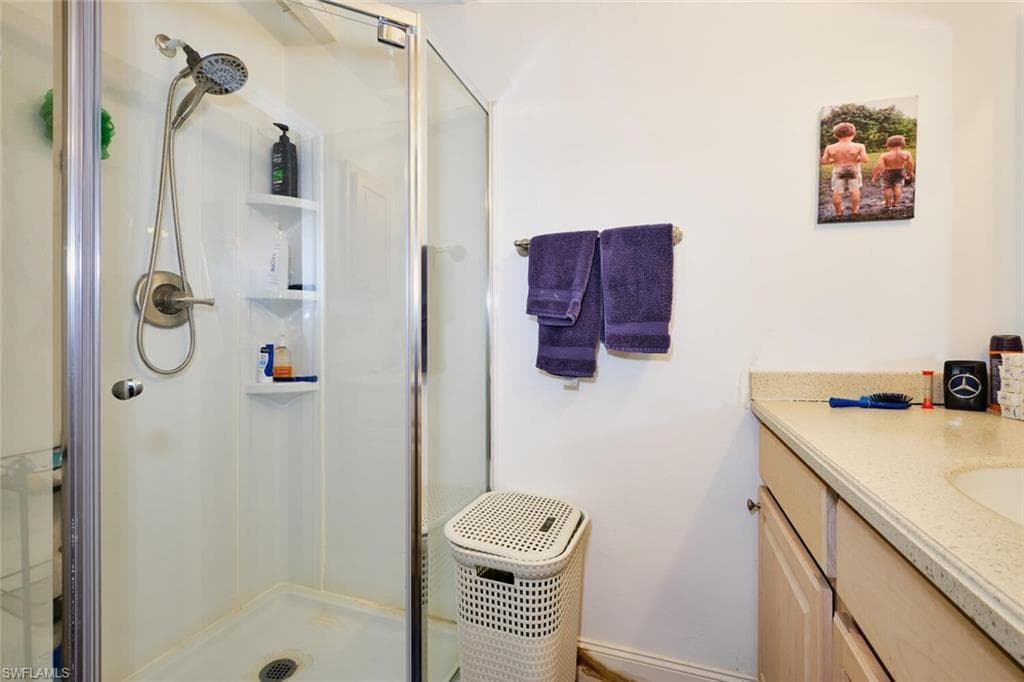 2212 River Pine DR, FORT MYERS FL 33905-29