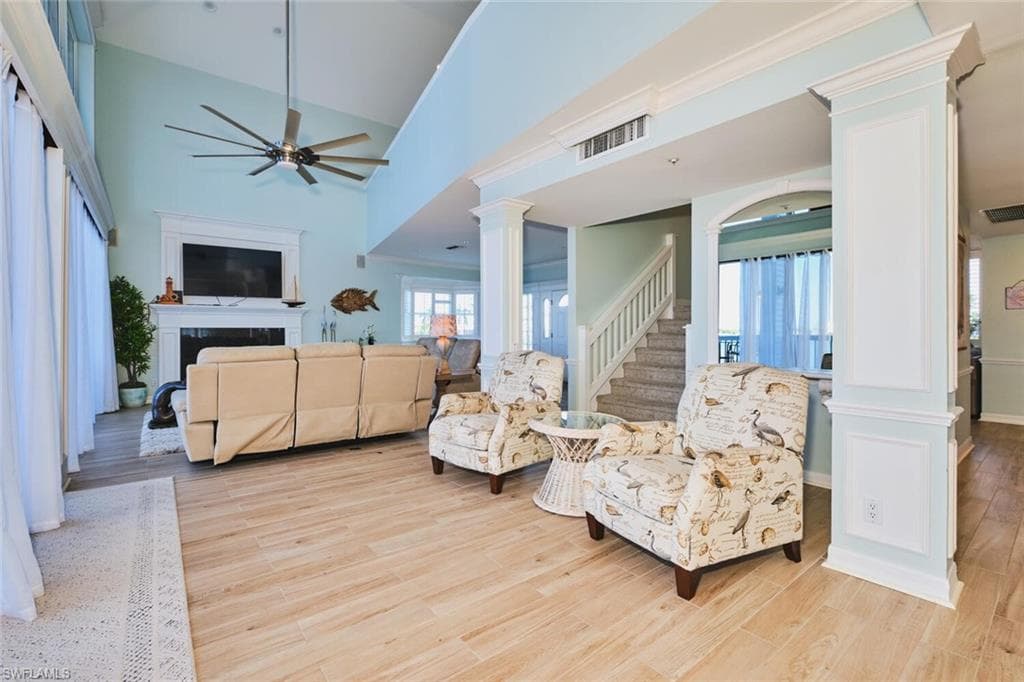 950 San Carlos DR-16
