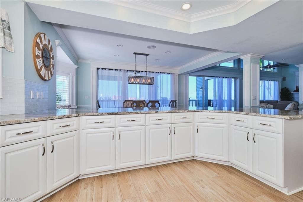 950 San Carlos DR-20