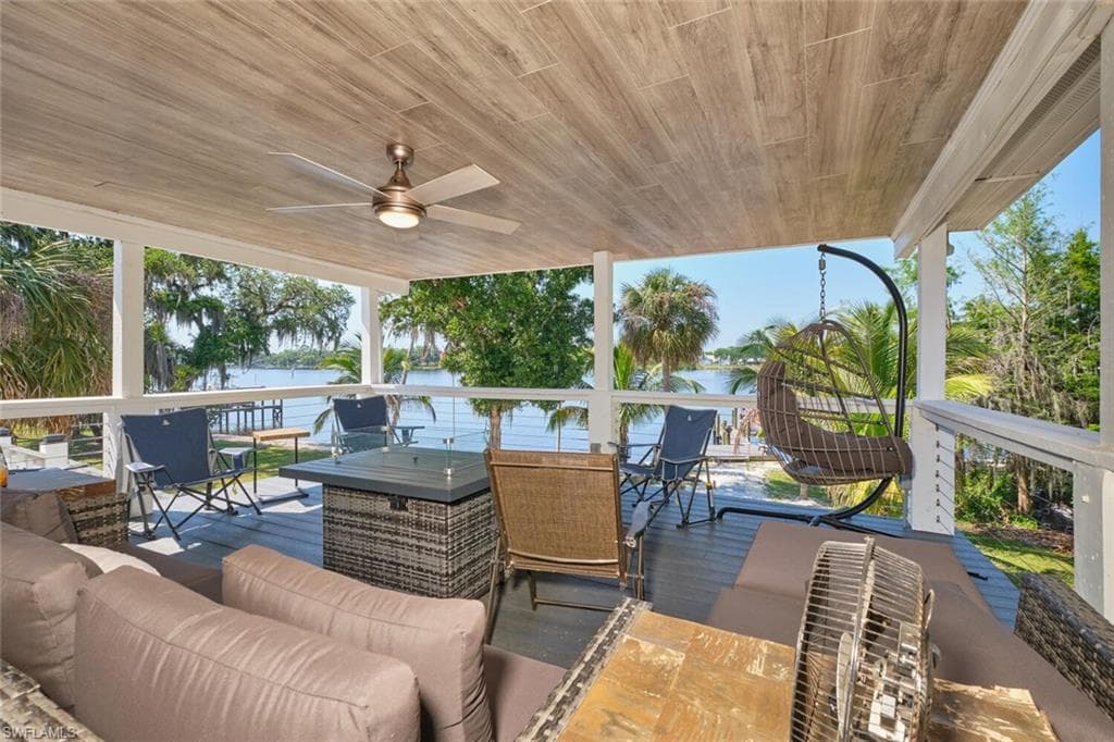 2213 River Pine DR, FORT MYERS FL 33905-26