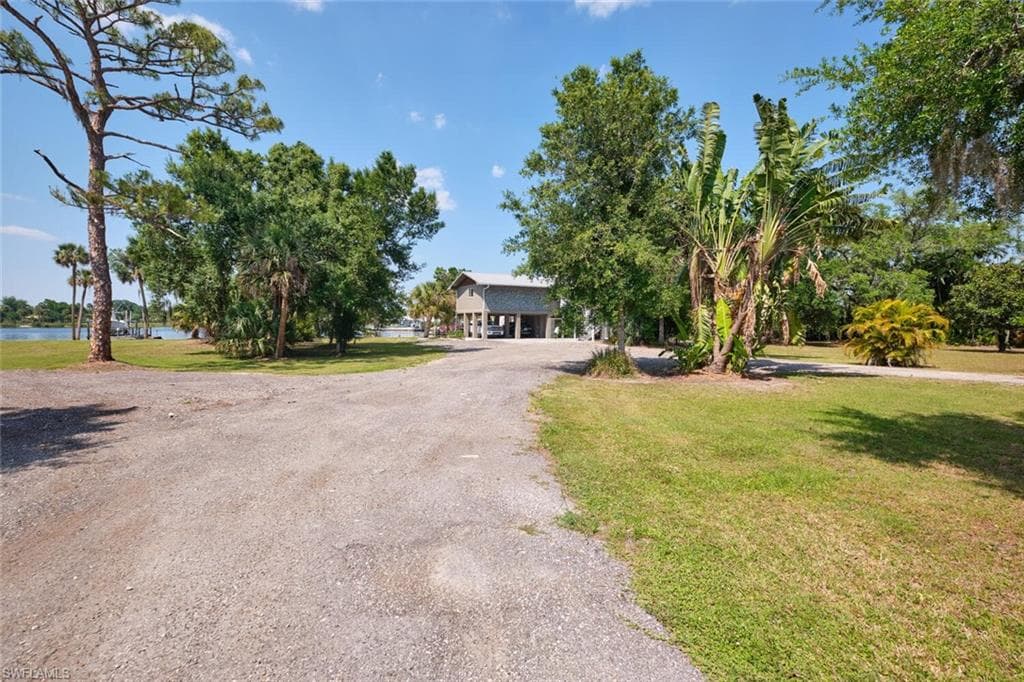 2213 River Pine DR, FORT MYERS FL 33905-49