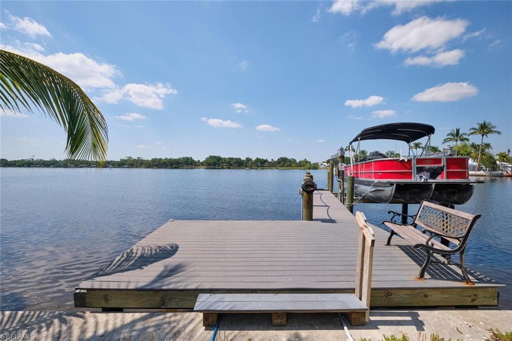 2213 River Pine DR, FORT MYERS FL 33905-39
