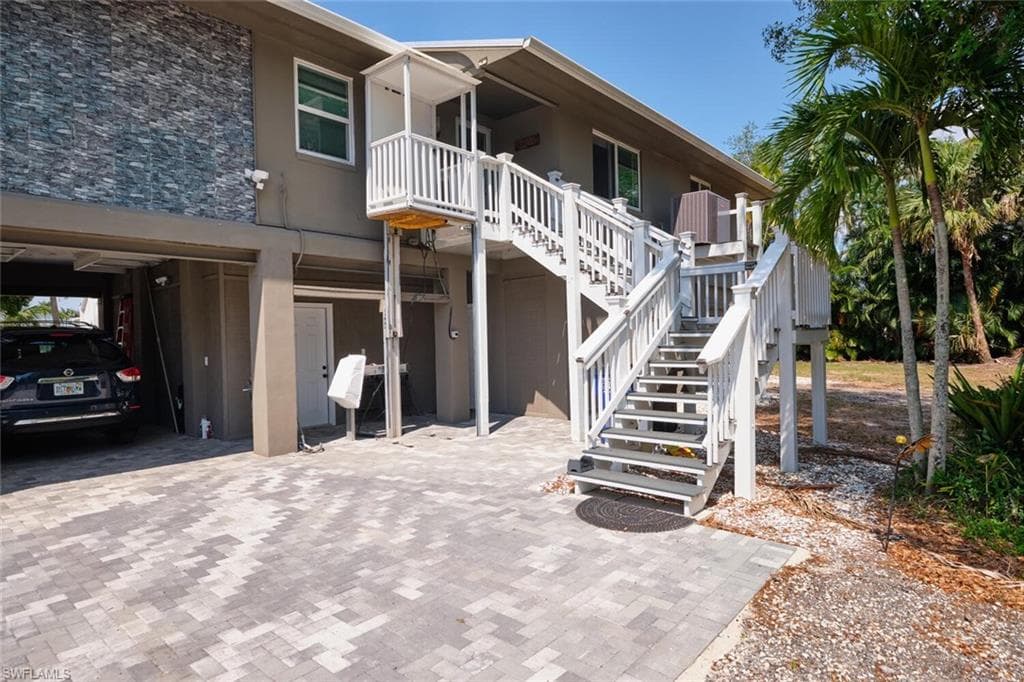 2213 River Pine DR, FORT MYERS FL 33905-3