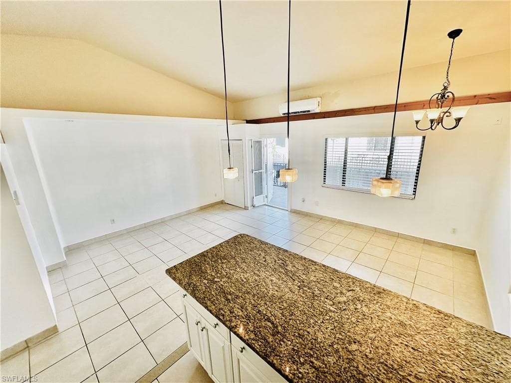 826 Wiggins Pass RD # 307, NAPLES FL 34110-8