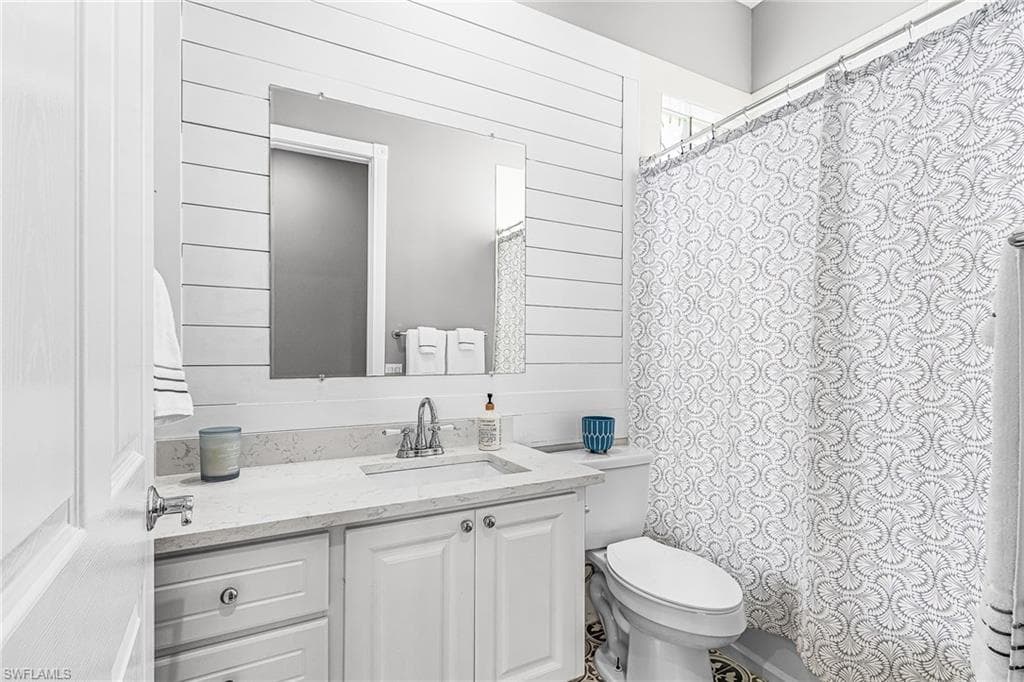 7549 Garibaldi CT, NAPLES FL 34114-26