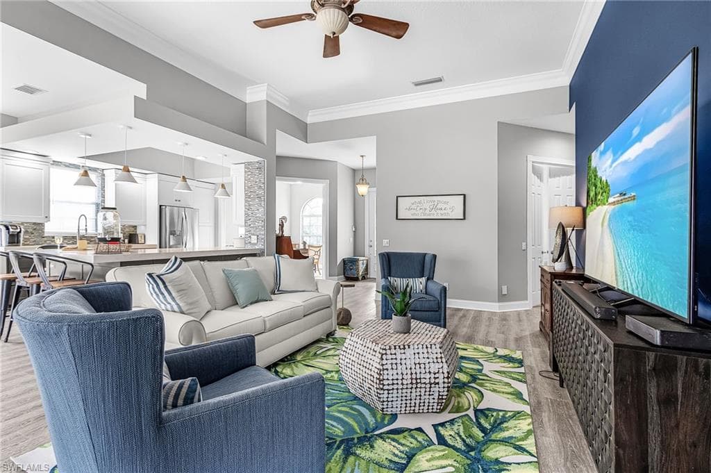 7549 Garibaldi CT, NAPLES FL 34114-16