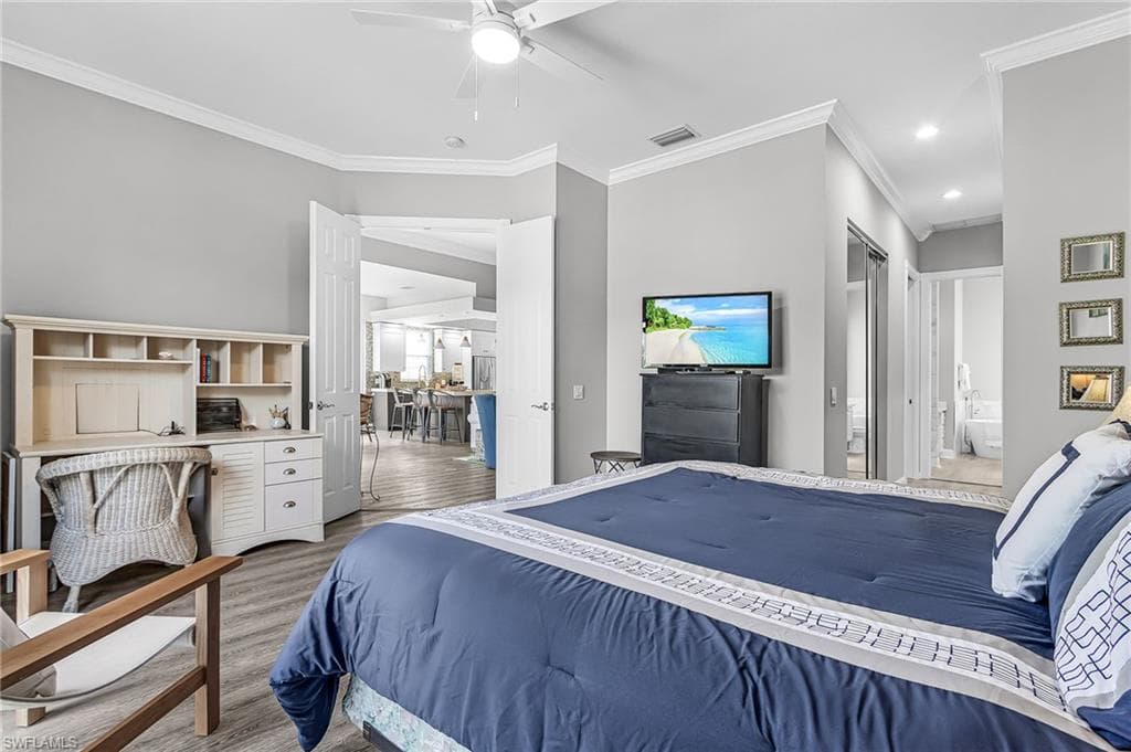 7549 Garibaldi CT, NAPLES FL 34114-19