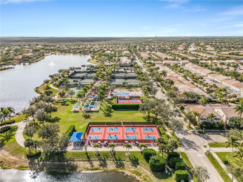 7549 Garibaldi CT, NAPLES FL 34114-39