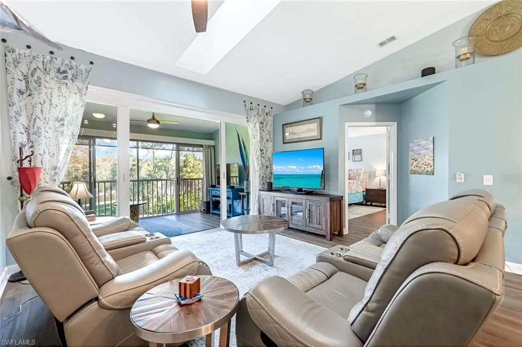 524 Lake Louise CIR # 504, NAPLES FL 34110-6