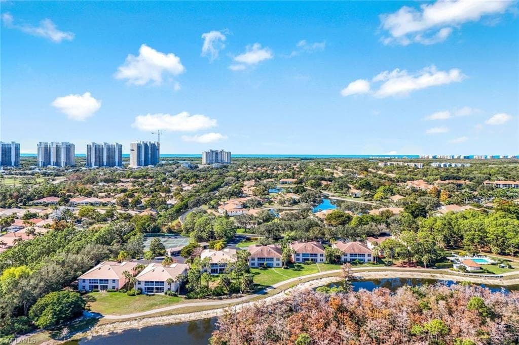 524 Lake Louise CIR # 504, NAPLES FL 34110-39