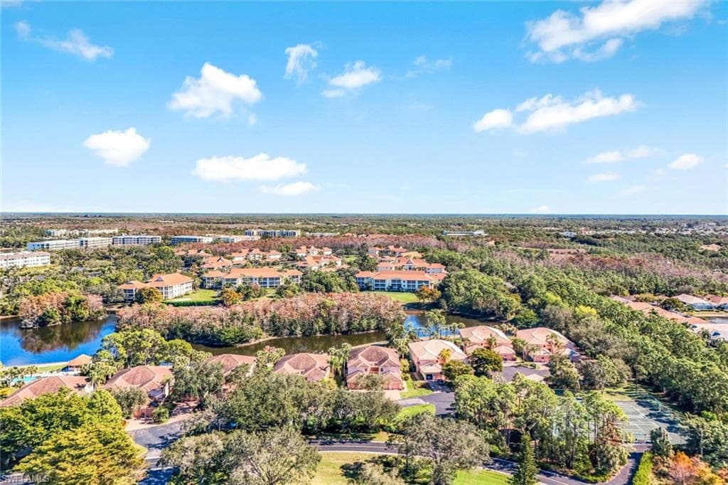 524 Lake Louise CIR # 504, NAPLES FL 34110-38